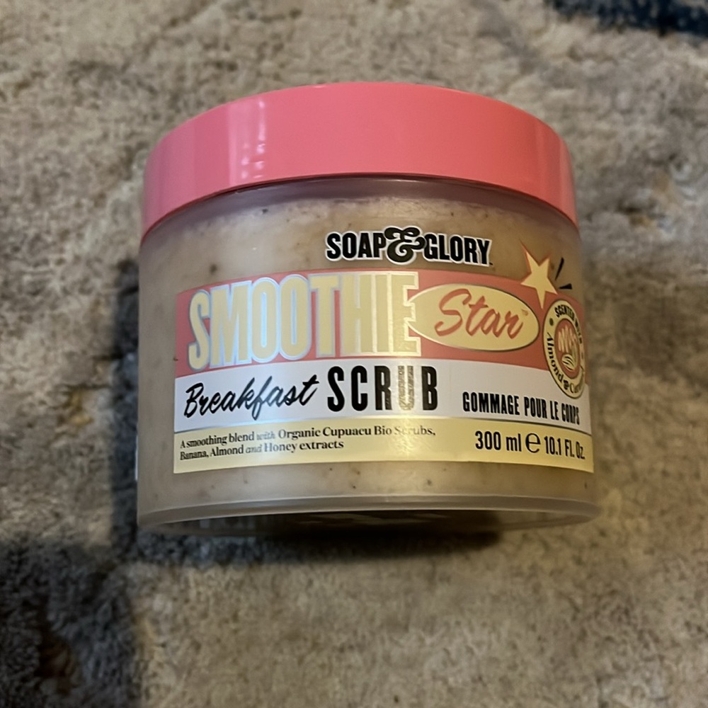 NWT Soap & Glory Body Scrub - Picture 2 of 6